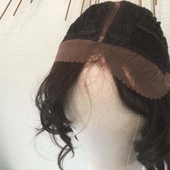 Vivica A Fox lace front bob wig #4 - Picture 10 of 13